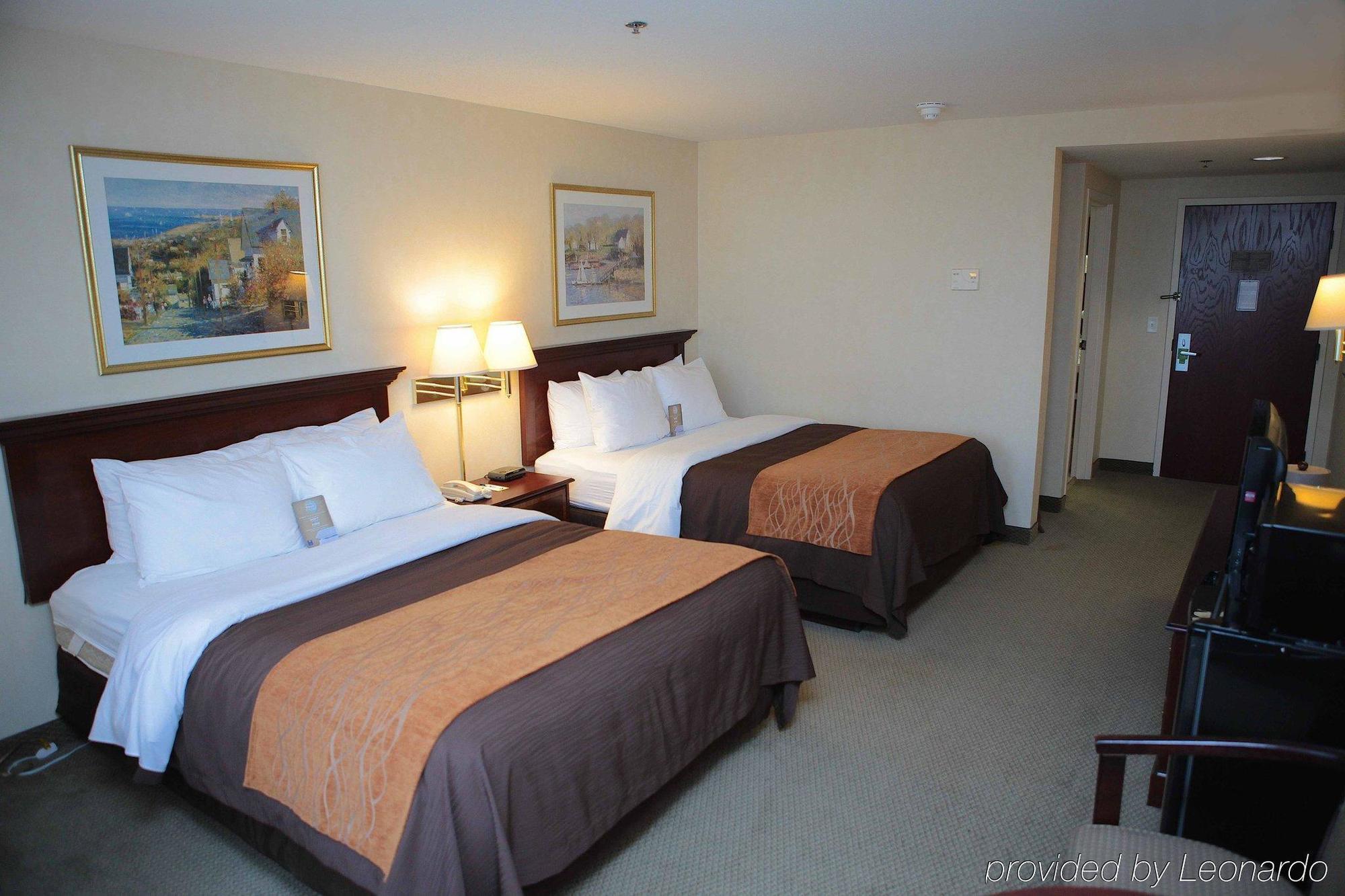 Holiday Inn Express - Plymouth By Ihg Exterior photo